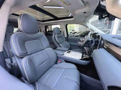Lincoln Navigator 2020 Presidential Series 3.5T - ფოტო 8