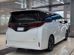 Toyota Alphard Twin Engine 2.5L Premium Edition - ფოტო 4