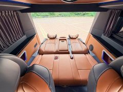 Toyota HIACE 3.5L Automatic - ფოტო 15
