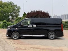 Toyota HIACE 3.5L Automatic - ფოტო 8