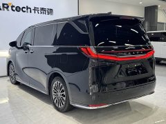 Lexus LM 2023 500h Six-Seat Premium Edition - ფოტო 5