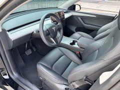 Tesla Model Y Rear-Wheel Drive - ფოტო 17