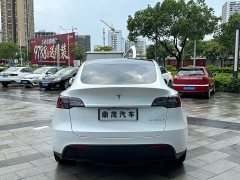 Tesla Model Y 2023 Rear-Wheel Drive - ფოტო 4