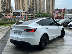 Tesla Model Y 2023 Rear-Wheel Drive - ფოტო 8
