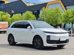 Li Auto L6 Pro - ფოტო 3
