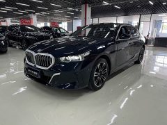 BMW 5 Series 525Li M Sport Package - ფოტო 1