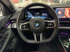 BMW 5 Series 525Li M Sport Package - ფოტო 6