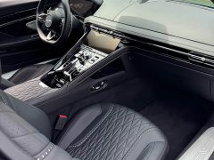 Aston Martin DB12 2023 4.0T V8 Coupe - ფოტო 17