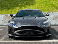 Aston Martin DB12 2023 4.0T V8 Coupe - ფოტო 3