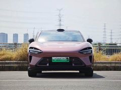 Xiaomi YU7 Four-Wheel Drive Max Edition - ფოტო 2