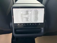 Tesla Model 3 2026 Long Range All-Wheel Drive - ფოტო 17