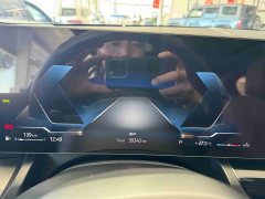 BMW 5 Series 525Li M Sport Package - ფოტო 9
