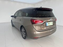 Buick GL6 323T Hybrid Connected Elite - ფოტო 9