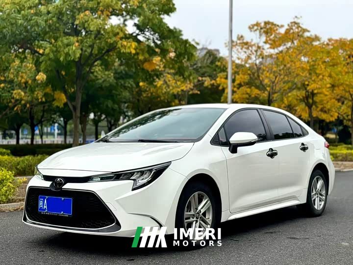 Toyota Corolla 1.8L CVT Luxury - ავტომობილი ჩინეთიდან