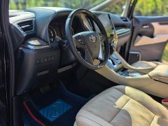 Toyota Vellfire Crown Hybrid 2.5L HV Premium Edition - photo 8