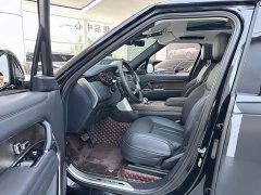 Land Rover Range Rover 3.0L V6 400PS Genesis Extended Wheelbase - ფოტო 17
