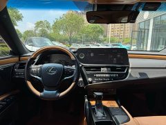 Lexus ES 2021 300h Executive - ფოტო 12