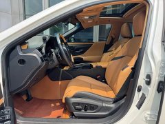 Lexus ES 2021 300h Executive - ფოტო 7