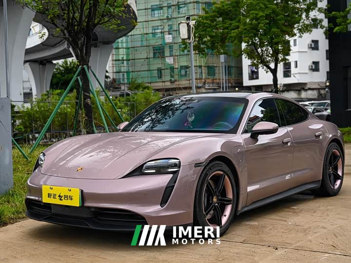 Porsche Taycan
