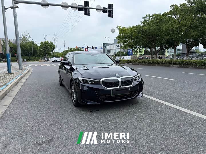 BMW i3 2024 eDrive 35 L - ავტომობილი ჩინეთიდან