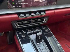 Porsche 911 Targa 4 3.0T - ფოტო 14