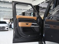 Land Rover Defender 2024 110 3.0T P400 Dark Edition - ფოტო 7