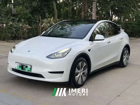 2023 Tesla Model Y Rear-Wheel Drive