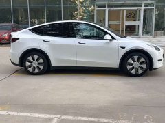 Tesla Model Y 2022 Rear-Wheel Drive - ფოტო 5