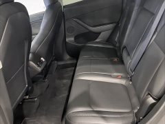Tesla Model Y Standard Range RWD - ფოტო 12