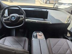 BMW iX xDrive40 - ფოტო 7