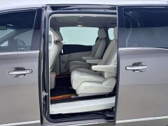 Buick GL8 Land Executive Cabin 652T Luxury - ფოტო 13