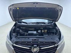 Buick GL8 Land Executive Cabin 652T Luxury - ფოტო 17