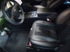 Tesla Model Y Rear-Wheel Drive - ფოტო 9
