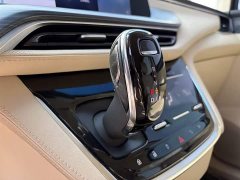 Buick GL8 ES Luxe Enjoyment Edition - ფოტო 16