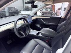 Tesla Model Y Long Range All-Wheel Drive - ფოტო 17