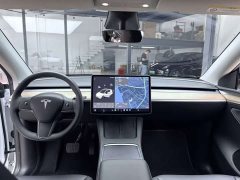 Tesla Model Y Long Range All-Wheel Drive - ფოტო 18
