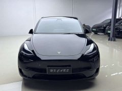 Tesla Model Y Rear-Wheel Drive - ფოტო 8