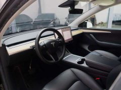 Tesla Model Y Rear-Wheel Drive - ფოტო 13