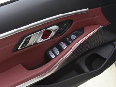 BMW 3 Series 320Li M Sport Package - ფოტო 11