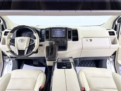 Toyota 3.5L Automatic - ფოტო 17