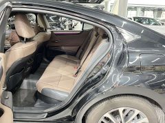 Lexus ES 300h Premium Edition - ფოტო 6