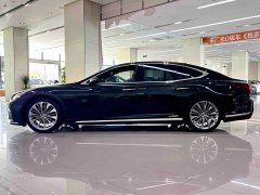 Lexus LS 500h Premier - ფოტო 3