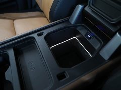 Land Rover Defender 110 3.0T P400 X-DYNAMIC HSE - ფოტო 12