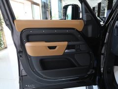 Land Rover Defender 110 3.0T P400 X-DYNAMIC HSE - ფოტო 5