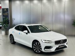 Volvo S60 B4 Smart Luxury Edition - ფოტო 3