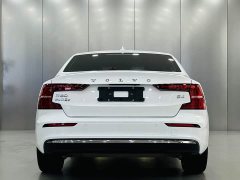 Volvo S60 B4 Smart Luxury Edition - ფოტო 8