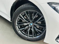 BMW 3 Series 325Li M Sport Midnight Edition Package - ფოტო 16