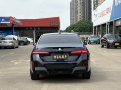 BMW 5 Series 525Li M Sport Package - ფოტო 19