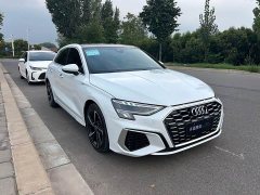Audi A3 Sportback 35 TFSI Fashion Sport - ფოტო 3