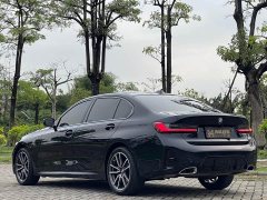 BMW 3 Series 325Li M Sport Package - ფოტო 4